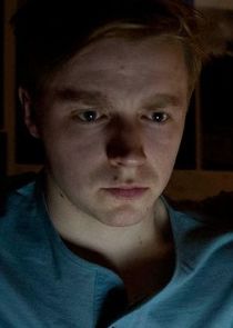 Jack Lowden
as Adam Roebuck