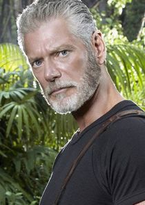 Stephen Lang
as Commander Nathaniel Taylor