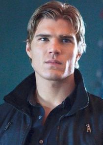 Chris Zylka
as Jake Armstrong