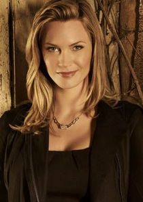 Natasha Henstridge
as Dawn Chamberlain