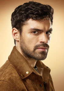 Sean Teale
as Marcos Diaz / Eclipse