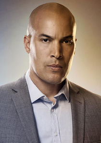Coby Bell
as Jace Turner