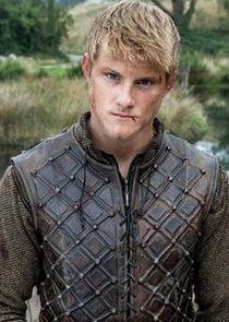 Alexander Ludwig
as Bjorn Ironside