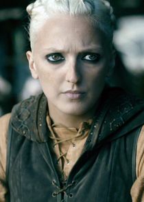 Georgia Hirst
as Torvi