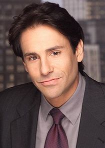 Larry Romano
as Richie Ianucci