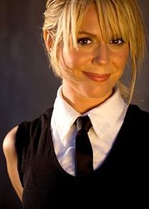 Lisa Rieffel
as Sara Spooner