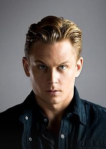 Billy Magnussen
as Nick Sullivan