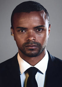 Eka Darville
as Beau Morris