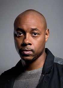 Dorian Missick
as Sam Reynolds