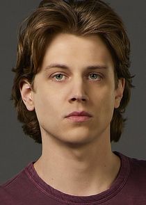 Alex Saxon
as Gabriel Johnson