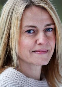 Gabriel Weston
as Gabriel Weston