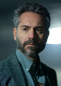 Omar Metwally
as Matt Edwards