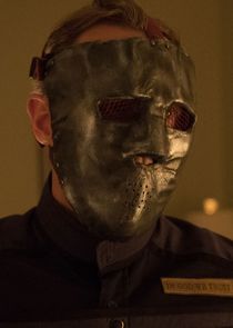 Lee Tergesen
as Joe Owens