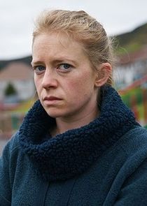 Genevieve Barr
as Debbie Kethin