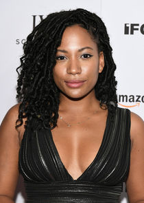 Natalie Paul
as Sandra Washington