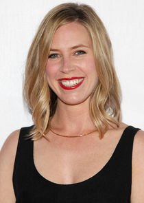 Mary Grill
as Federal Agent Mary