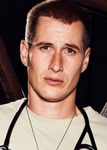 Brendan Fehr
as Dr. Drew Alister