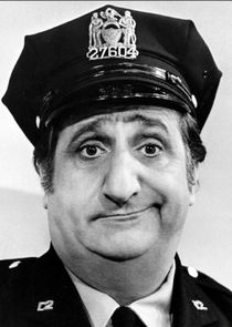 Al Molinaro
as Murray Greshler