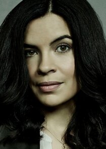 Zuleikha Robinson
as Gwen