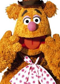 Eric Jacobson
as Miss Piggy / Fozzie Bear / Animal