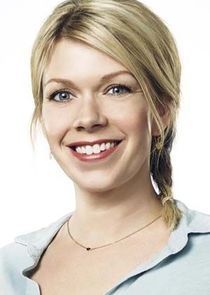 Mary Elizabeth Ellis
as Debbie Sanderson