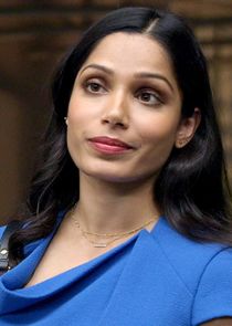 Freida Pinto
as Vera Stephens