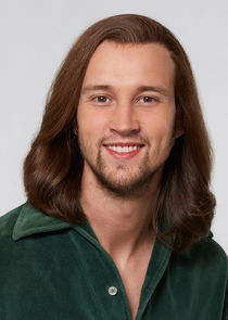 Sam Straley
as Lawrence Cleary