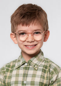 Santino Barnard
as Pat Cleary