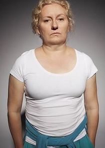 Celia Ireland
as Elizabeth 