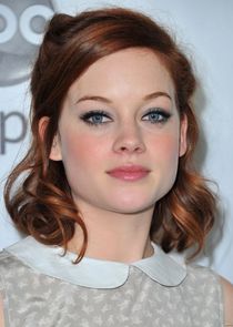 Jane Levy
as Joy Greenfield