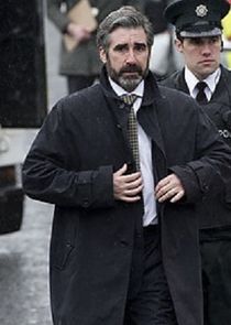 John Lynch
as Jim Burns