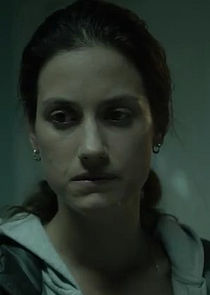 Danica Curcic
as Mia Lambert