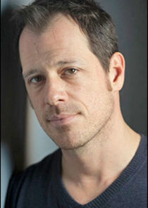 Darren Pettie
as Connor Heisel
