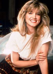 Crystal Bernard
as Helen Chappel