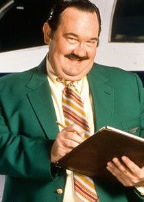 David Schramm
as Roy Peterman Biggins