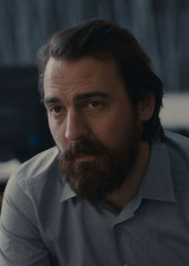 Ewen Leslie
as Pyke Edwards