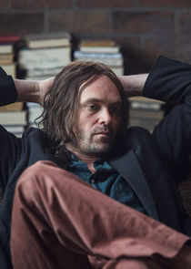 David Dencik
as Alexander 