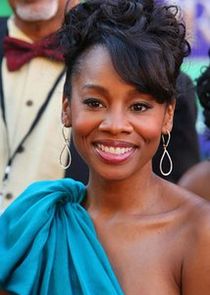 Anika Noni Rose
as Dr. Eva Fletcher