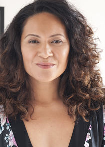 Aruna Po-Ching
as Patea Vaipiti