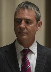 Neil Morrissey
as Harry Palfrey