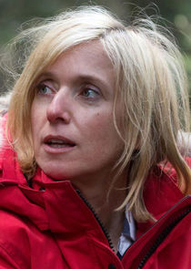 Léa Drucker
as Catherine Durand