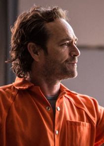 Luke Perry
as Tim Olson