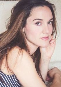 Hayley Sales
as Madison Parker