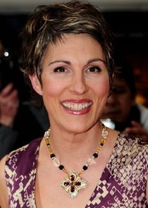 Tamsin Greig
as DCI Maggie Brand