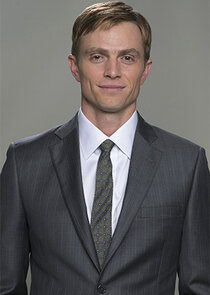 Wilson Bethel
as Scott Carpenter