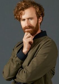 Mark Rendall
as Jules Faroux