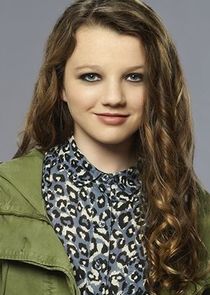 Stefania Owen
as Dorrit Bradshaw