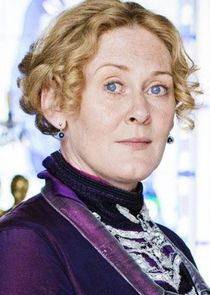 Sarah Lancashire
as Miss Audrey