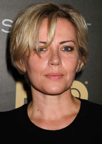 Dagmara Dominczyk
as Erika Jensen