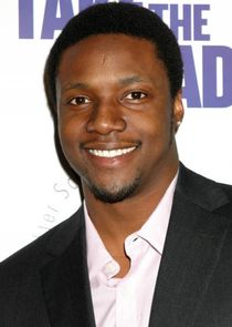 Rob Brown
as Detective Maurice Ward